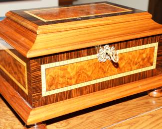 Inlaid jewelry box with marquetry burled walnut, tiger wood and maple by Edward Jorgensen