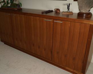 Veneered mahogany media cabinet