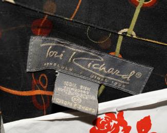 There are several Tori Richard shirts available as well. 