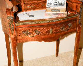 Inlaid marquetry French writing desk
