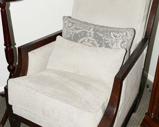 Thomasville upholstered easy chair