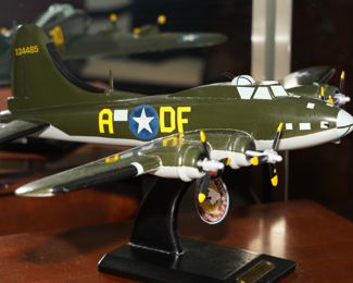 B17 Flying Fortress "Reluctant Dragon" or "Memphis Belle" plane