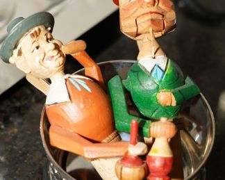 Vintage wine stoppers