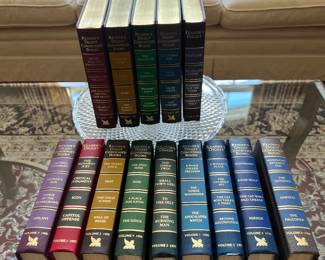 Aesthetic rainbow books 