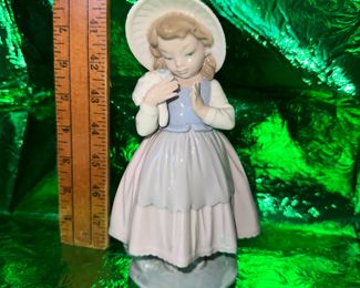 Nao by Lladro $14.00