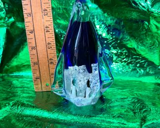 Penguin Paperweight $10.00