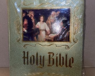 New Sealed Large Bible $14.00