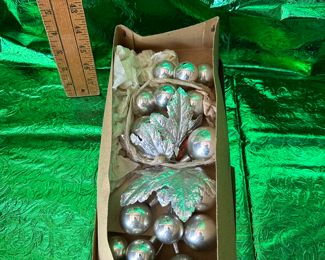 Silver Cluster Holiday $12.00