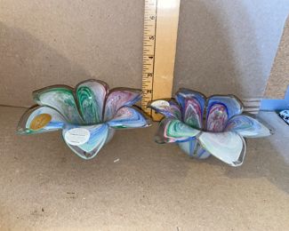 2 Art Glass Flowers $12.00