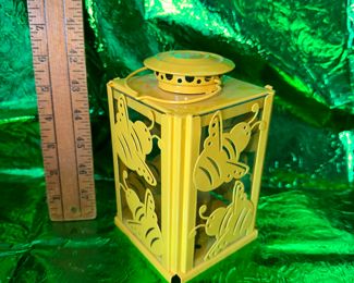 Bee Lantern $8.00