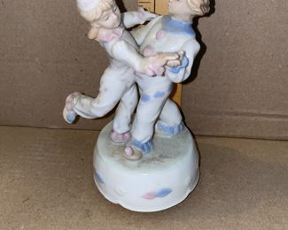 Clowns Dancing Music Box $5.00