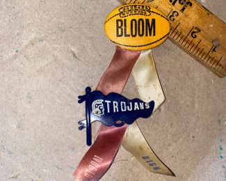 Bloom Trojans 2 Pins $8.00