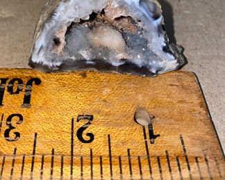 Small Geode $4.00