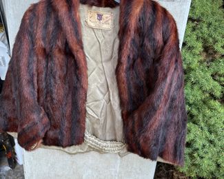 Mandel Brothers Furriers Wrap $28.00