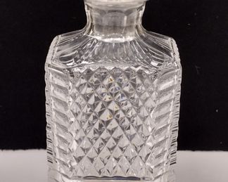 WATERFORD CRYSTAL SQUARE DECANTER