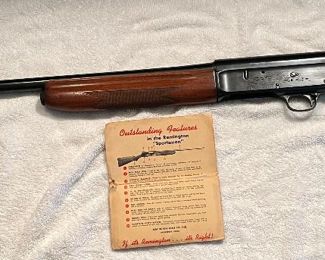 REMINGTON SPORTSMAN MODEL AUTO LOADING 12 GAUGE SHOTGUN.