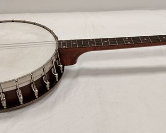 BACON 4 STRING BANJO. MARKED ON THE DOWEL STICK "MADE BY THE BACON BANJO CO INC. GROTON CONN. CHICAGO PRINCESS. HAS SERIAL NUMBER 17488. 31.5" LONG
