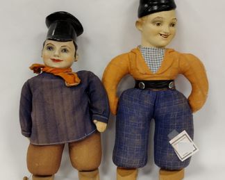 PAIR OF VINTAGE DUTCH DOLLS