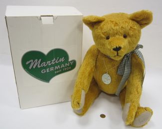 MARTIN GERMANY MOHAIR BEAR