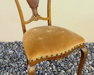 1920'S ITALIAN GILT AND HAND PAINTED SIDE CHAIR. REPAIRS ON BACK LEGS