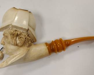 SHERLOCK HOLMES MEERSCHAUM PIPE. WITH CASE. SMALL PIPE DOESN'T STAY IN HIS MOUTH