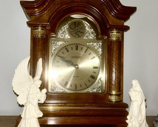 Westminster mantle clock, 2 angle figurines