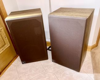 Infinity Qa speakers