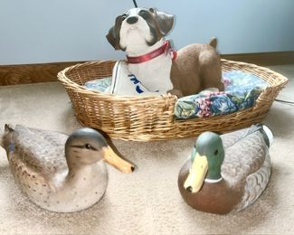 Resin dog in basket/bed and 2 wooden hand crafted ducks