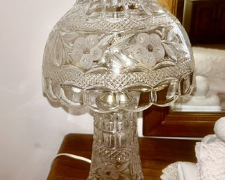 Crystal lamp
