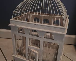 Wood birdcage 