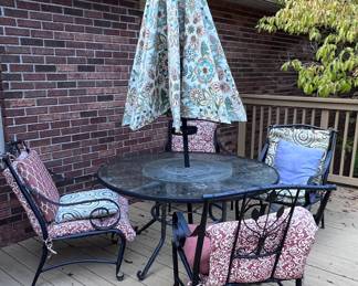 Metal  dining set with 6 chairs