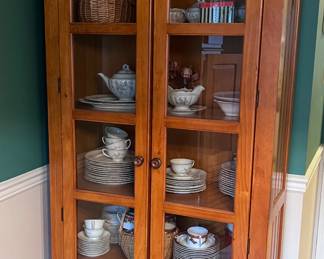 Oak curio