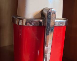 Vintage ice crusher