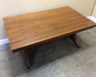 SNYDER OF CAROLINA MID CENTURY STYLE COFFEE TABLE