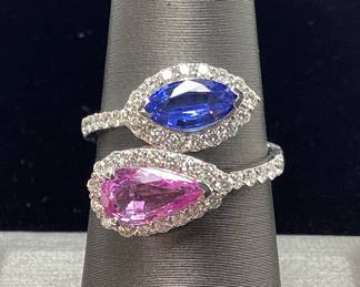 18KT WHITE GOLD MULTI-COLOR SAPPHIRE & DIAMOND RING, SIZE 7.25, 2.15ct SAPPHIRES, .68ct DIAMONDS, 4.2g,
AIG APPRAISAL $7,140,