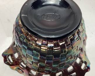 VTG. FENTON GLASS BASKET, 3’’