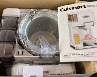 NEW CUISINART MIX IT IN SOFT SERVE ICE C