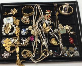 COSTUME JEWELRY GROUP