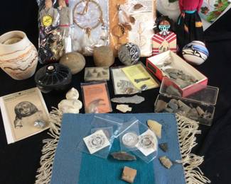 NATIVE AMERICAN GROUP ARROWHEADS, POTTERY
