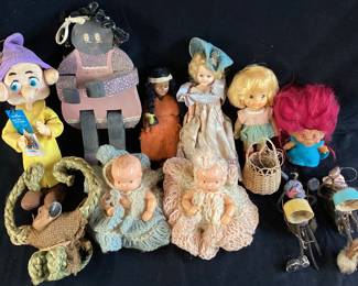 COLLECTIBLES, WALT DISNEY DOPEY DWARF