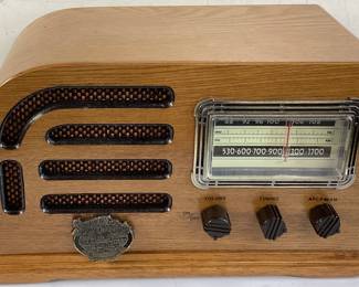 WINSTON SELECT THOMAS COLLECTOR’S EDITION RADIO