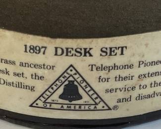 1978 JIM BEAM ‘’1897 DESK SET’’ TELEPHONE DECANTER