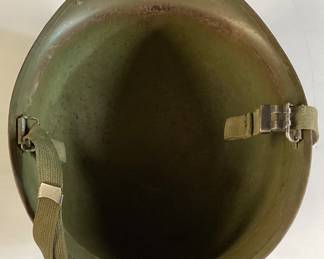 WW2 MILTARY HELMET