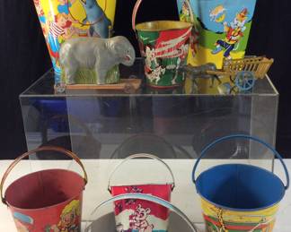 VINTAGE TIN LITHO SAND PAILS, SIFTER, TOYS