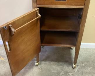 VTG. ROLLING CABINET