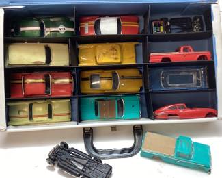 VINTAGE IDEAL MINI SLOT CARS w MOTORIFIC CASE,
