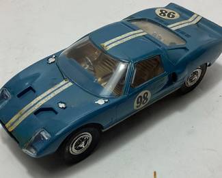 VINTAGE COX SLOT RACE CAR w OIL