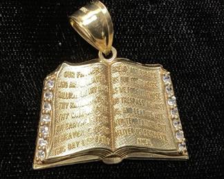 10kt GOLD LORD’s PRAYER PENDANT, 3.9g,
