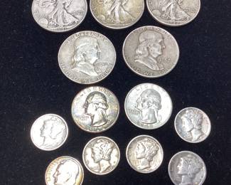 ASSORTED SILVER COINS, MERCURY DIMES, WALKING LIBERTY HALF DOLLARS, FRANKLIN HALF DOLLARS, 1 ROOSEVELT DIME,