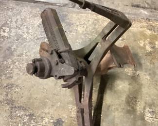 VTG. FIRESTONE WHEEL BORE MACHINE,